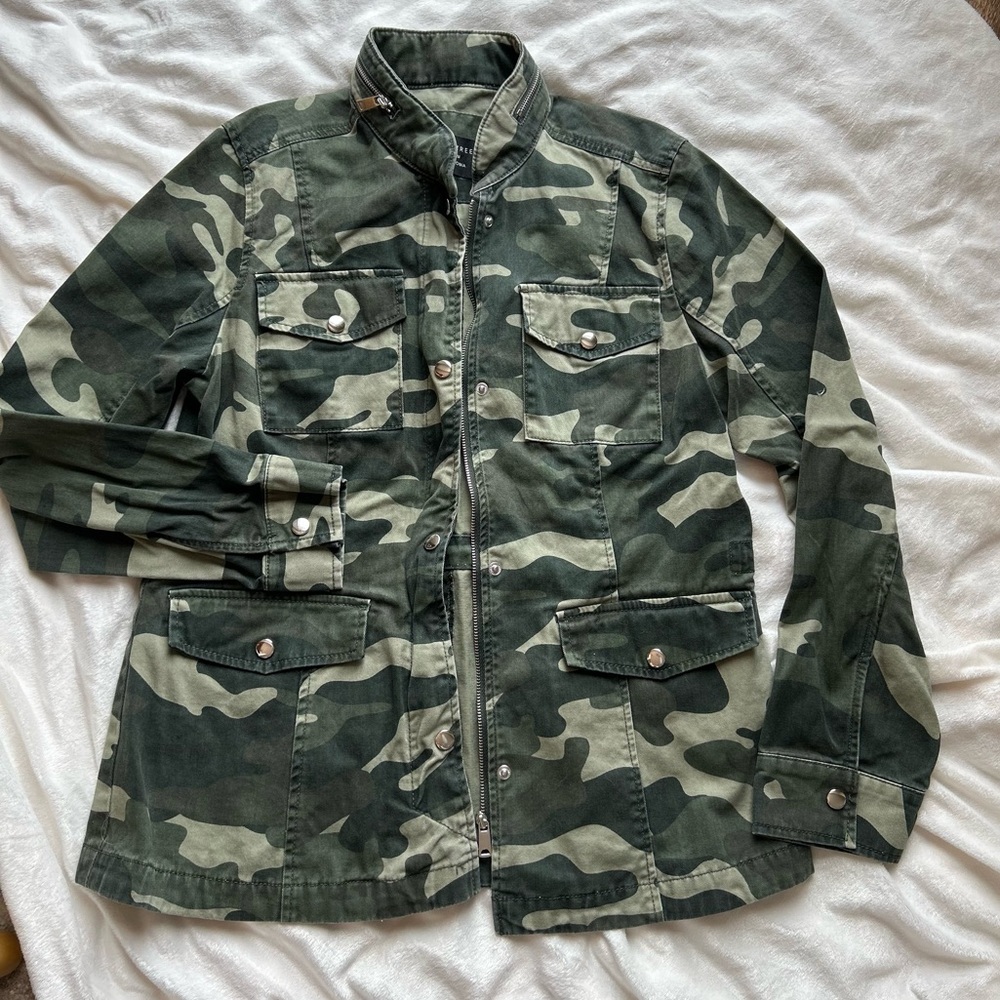 Lovetree Camouflage Jacket